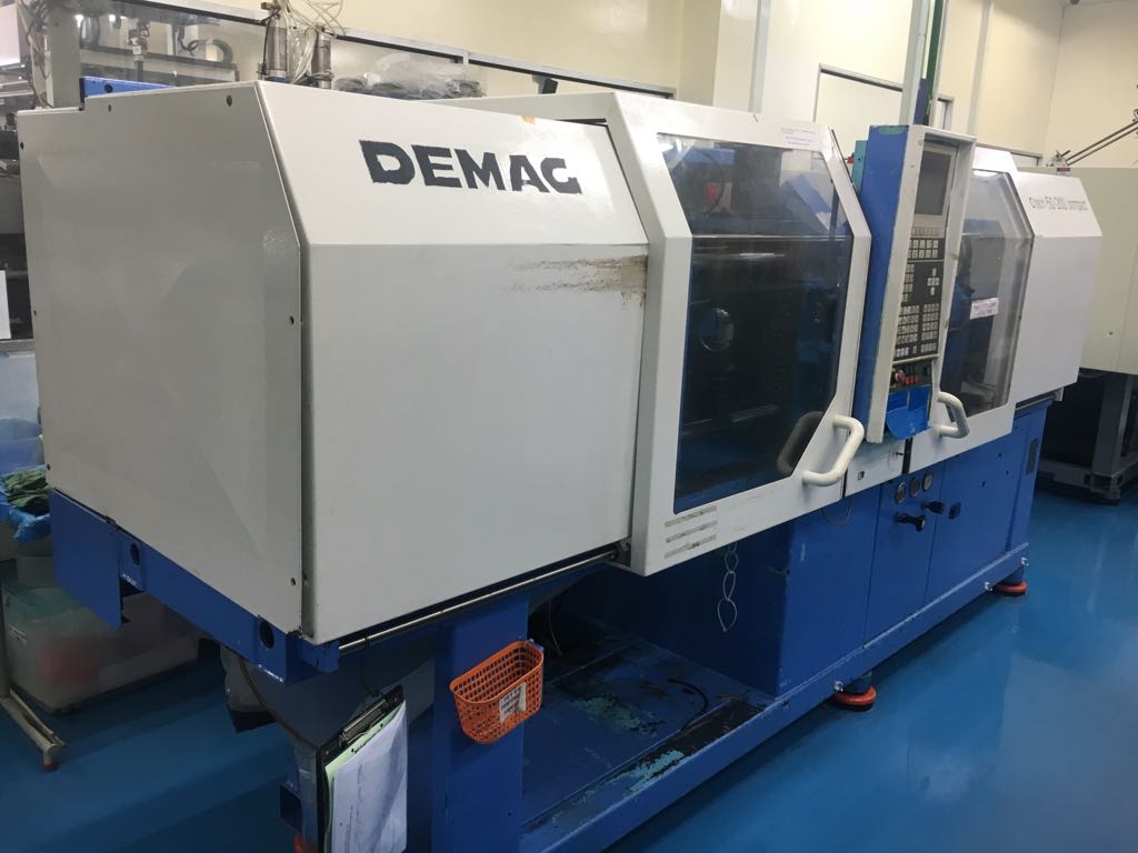 Термопластавтоматы DEMAG 50 и DEMAG 100