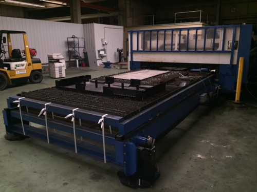 Установка лазерной резки TRUMPF Trumatic L4030